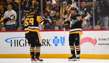 Karlsson scores twice, Penguins defeat Jets in shootout