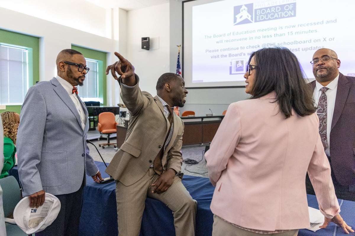 Philadelphia school board approves plan to close 17 schools