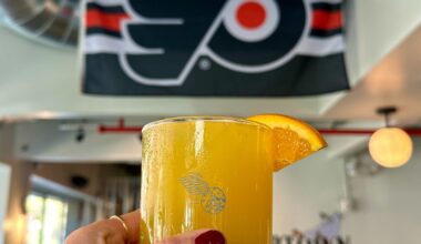 These Philly bars are offering Flyers-themed drink specials for the NHL playoffs
