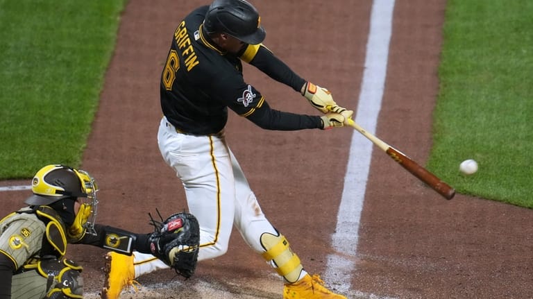 Pittsburgh Pirates' Konnor Griffin (6) singles off San Diego Padres...