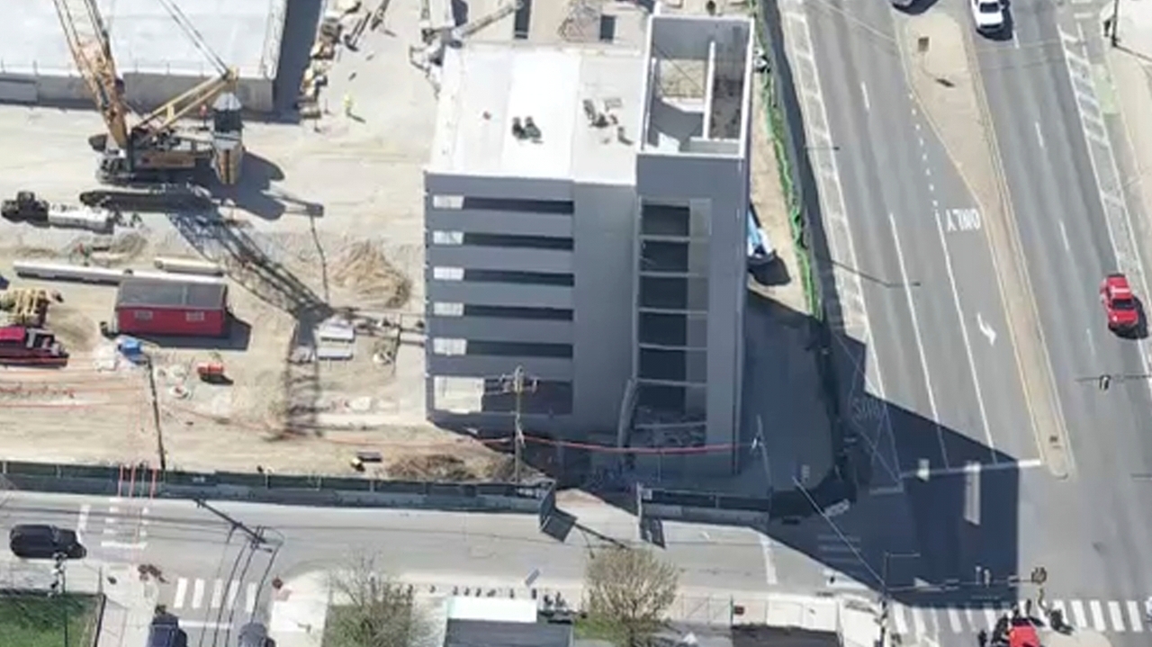 1 dead and 2 missing after parking garage collapses in Philadelphia