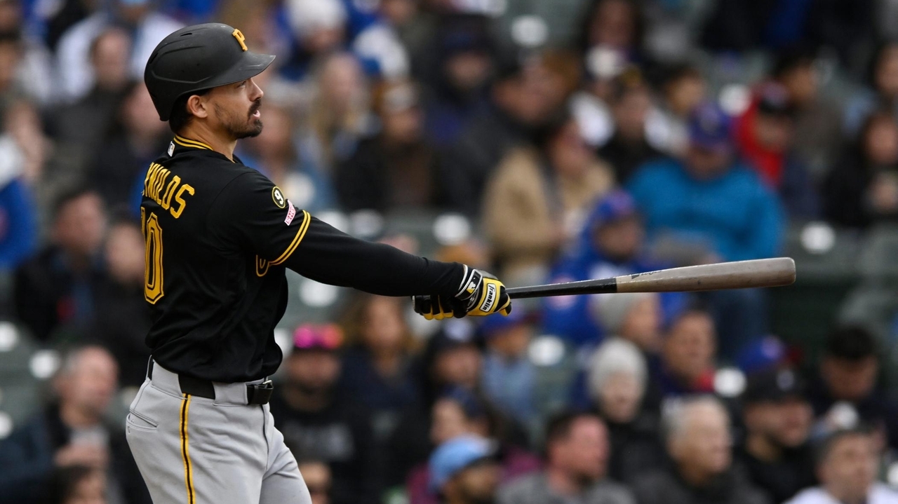 Bryan Reynolds homers as the Pittsburgh Pirates blank the Chicago Cubs 2-0