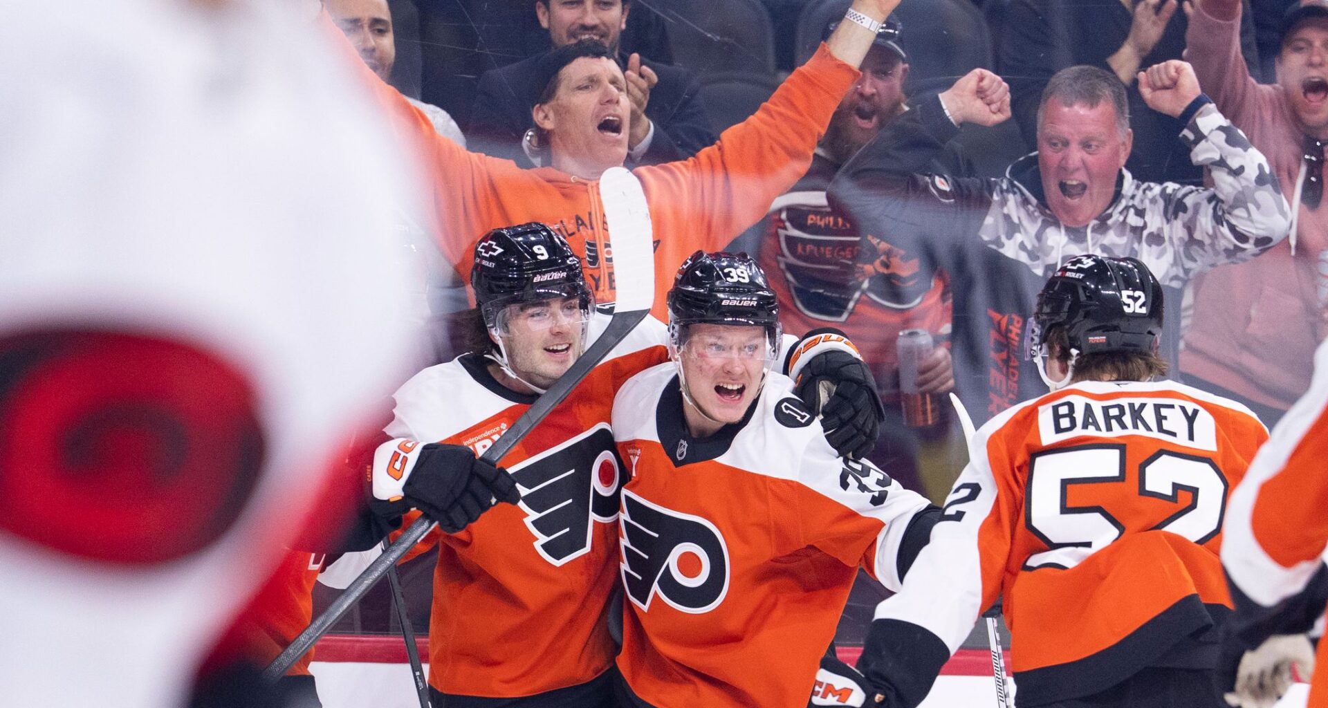 Playoff party time in Philadelphia! Flyers, fans rejoice at long-awaited return to postseason