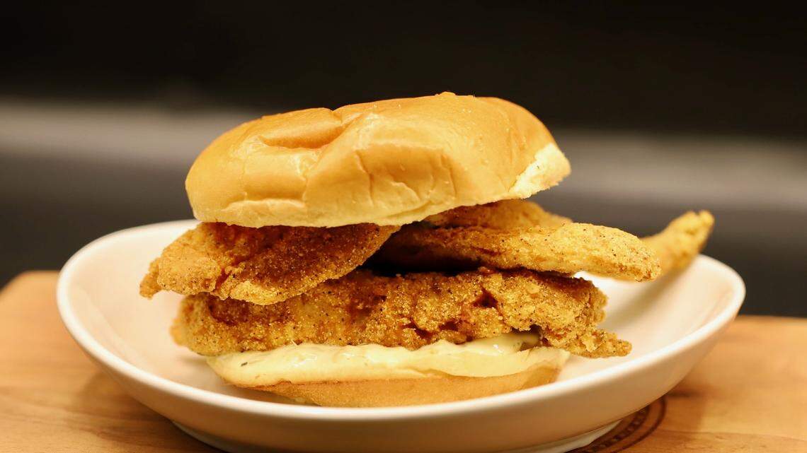 Mashed picks Pittsburgh spot for best fish sandwich in PA