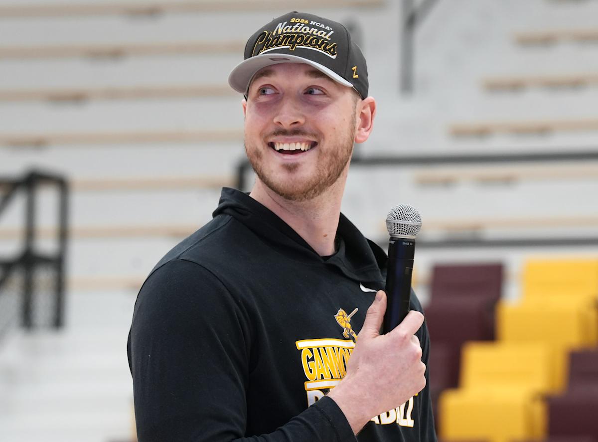 Gannon University men's basketball head coach Easton Bazzoli speaks during a ceremony celebrating the NCAA Division II men's basketball national championship inside the Highmark Events Center in Erie, Pa. on April 7, 2026. Here, a reader praises the team and thanks them for putting such a positive national spotlight on Erie.