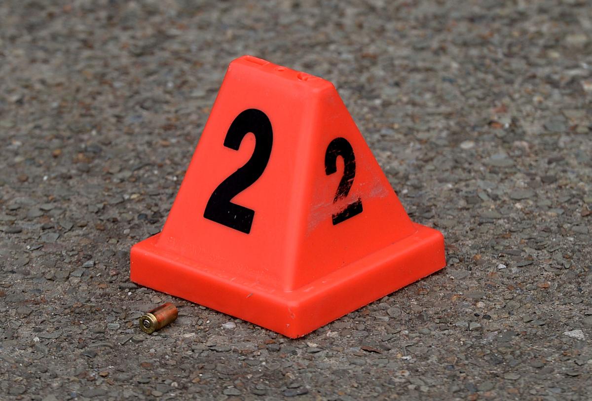 Erie police seek suspects in shooting at Broad Street gas station