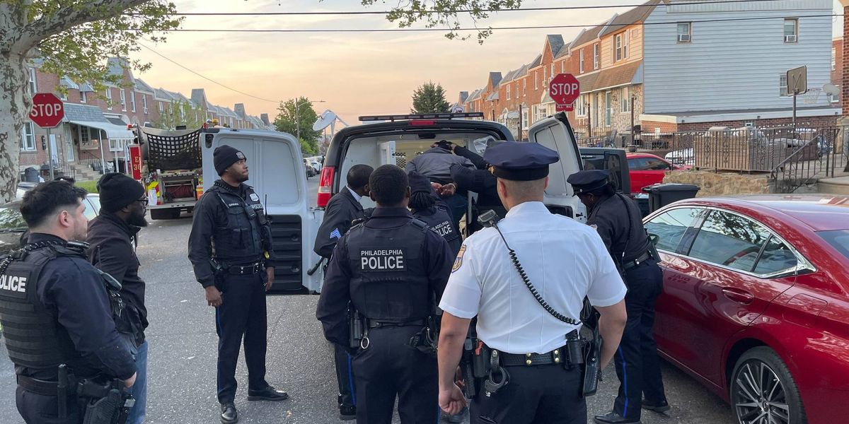 Man barricades himself in home with kids inside, police say