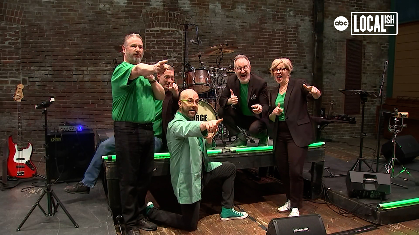Catchy chemistry: Pennsylvania musician sings songs about the periodic table of elements