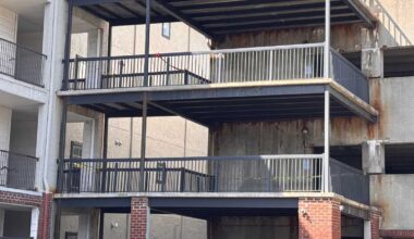 Pittsburgh parking garage condemned after collapse