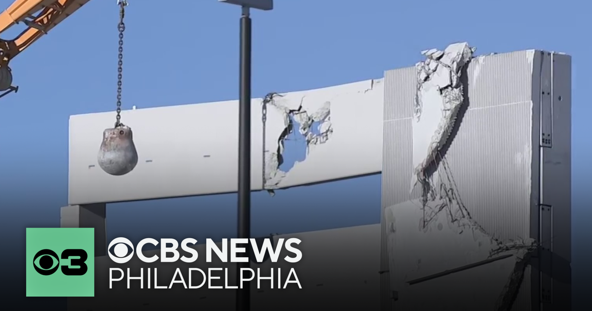 Demolition continues on Philadelphia parking garage after fatal collapse