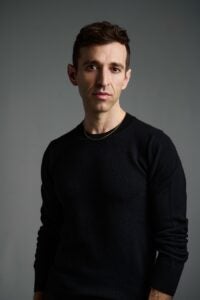 Anthony Roth Costanzo headshot