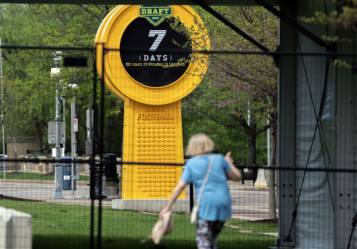 NFL Draft in Pittsburgh: City extending rec center horus