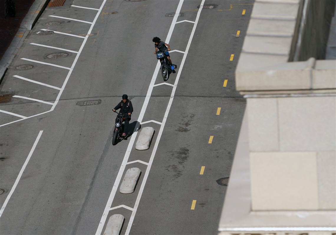 Cleaner streets and second chances: Renewal team expands Downtown