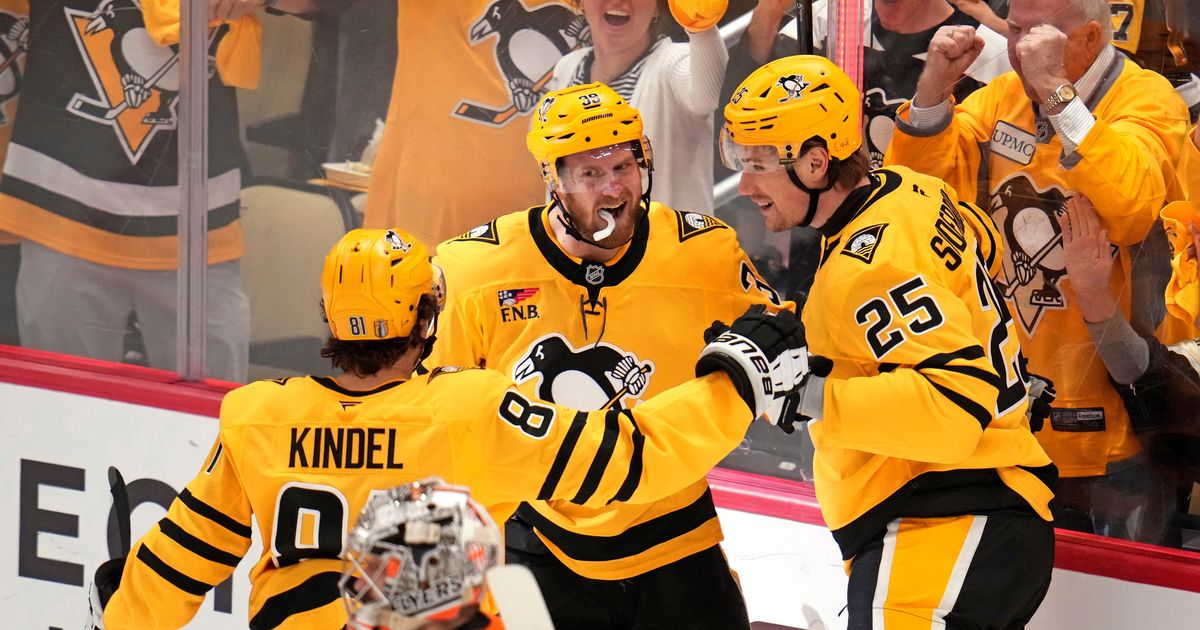 Penguins fend off elimination again with a 3-2 Game 5 win over Flyers to send series back to Philly :: WRAL.com