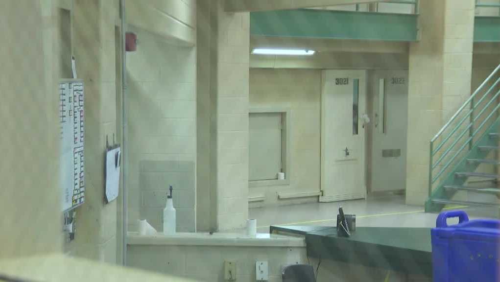 PA lawmakers on the clock after state Supreme Court ruling on mandatory life sentences