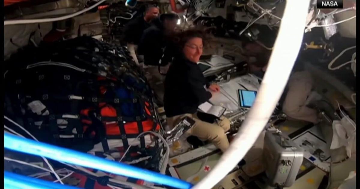 Local former astronaut shares insights on health challenges for Artemis II crew | Bethelehm Area