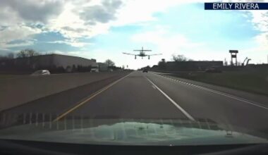 Local flight instructor breaks down emergency plane landing on I‑78 | Lehigh County