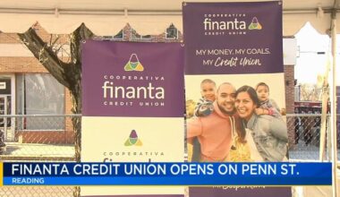 Ribbon cut for new bilingual credit union in downtown Reading | Berks Regional News