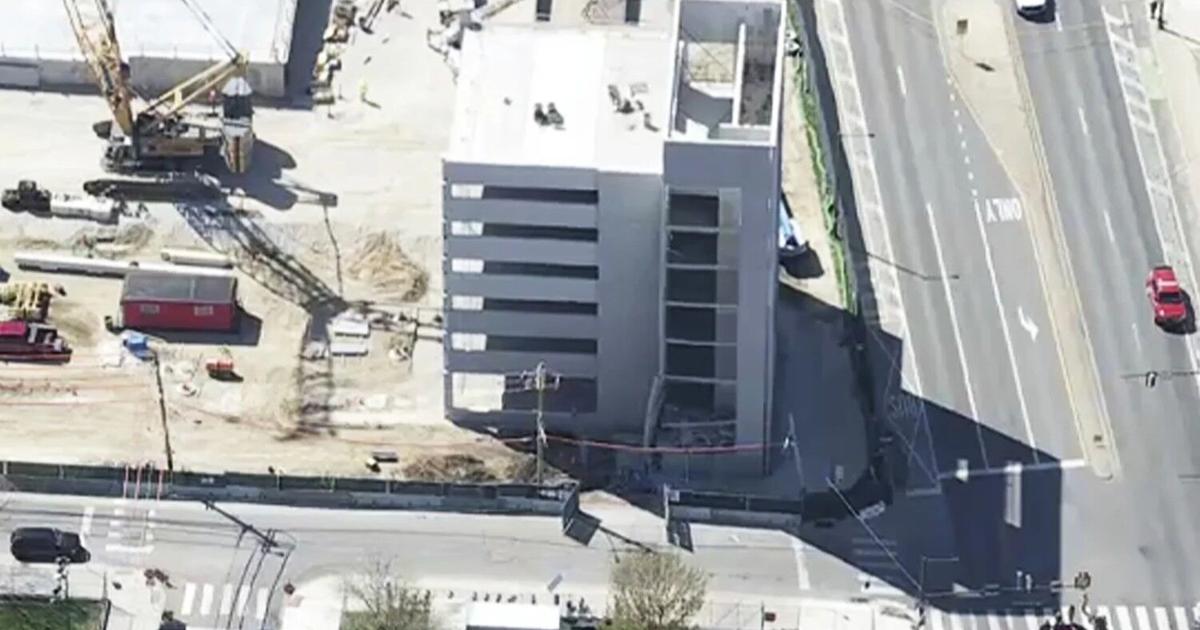 Un muerto y dos desaparecidos tras el derrumbe de un estacionamiento de hospital en Filadelfia | Noticias