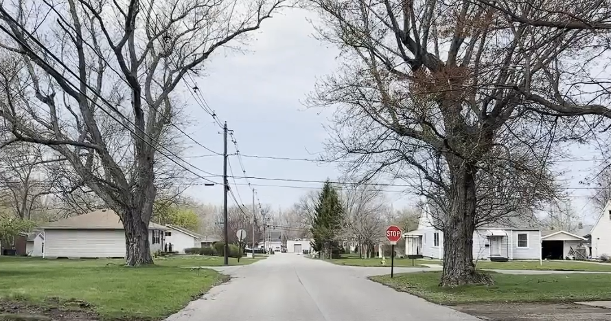 Millcreek Residents Urge Caution After Unknown Man Seen Nearby Homes | News