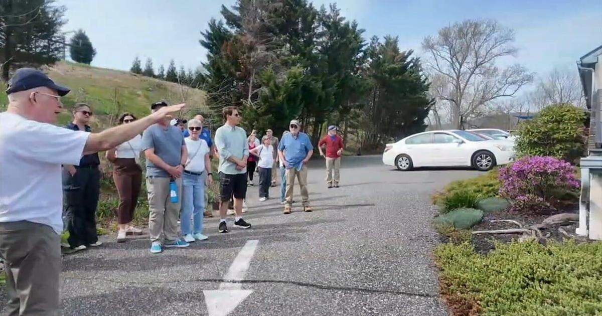 Environmental group checks out Berks winery's use of solar panels | Southern Berks County