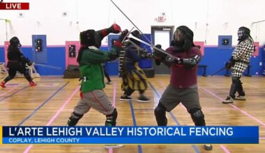 From knights to modern day: Local fencing class teaches swords, strategy, history | Allentown Area