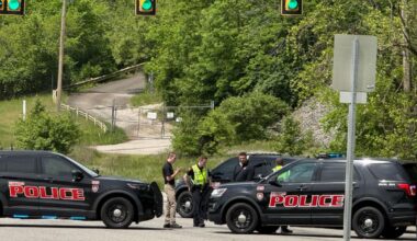 Chemical leak at a West Virginia plant kills 2 people and sends 19 to hospital, officials say | Ap-business