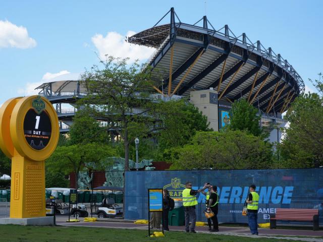 The NFL draft is the light at the end of the tunnel for many. No wonder Pittsburgh is a fitting host :: WRALSportsFan.com