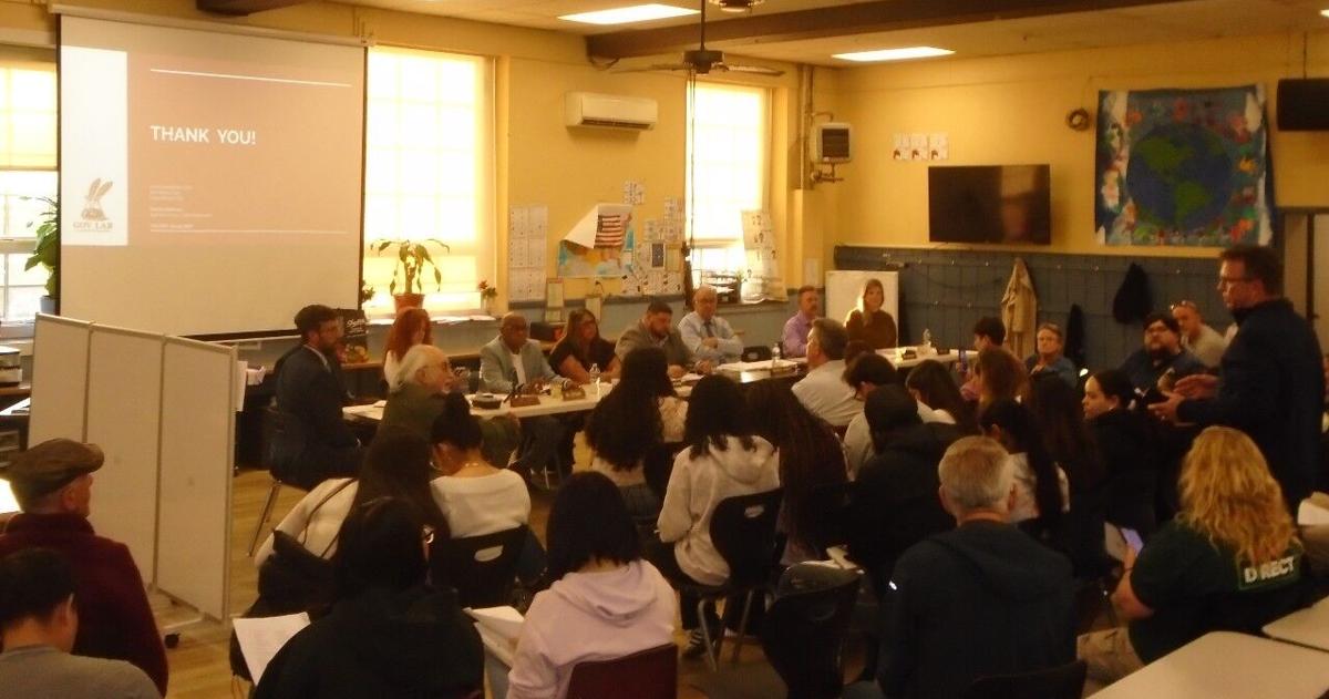 easton city council.JPG | | wfmz.com