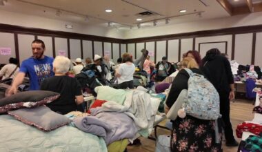 Caring Hearts boutique hosts community fundraiser at South Mall for budget-conscious shoppers | Allentown Area