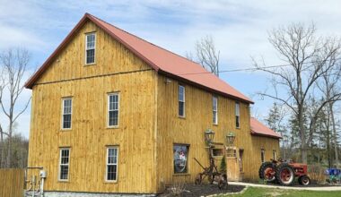 'Enhancing the experience': New Lehigh Valley coffee bar opens inside 1890s restored barn | Eat, Sip, Shop