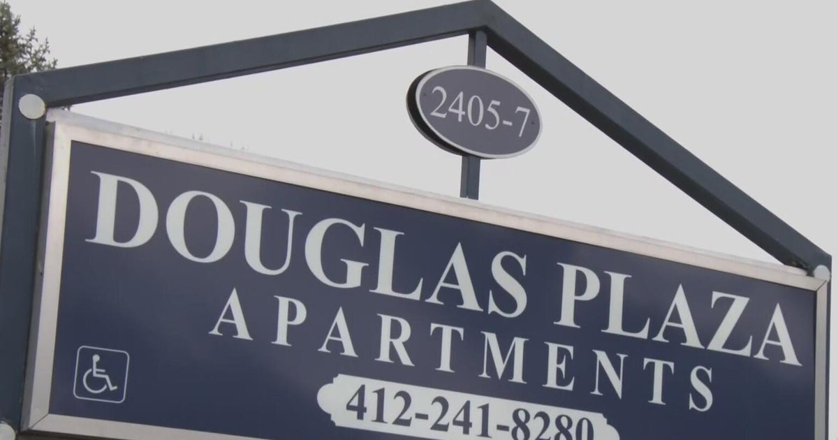 Tenants raise safety concerns after deadly fire at Wilkinsburg apartment complex