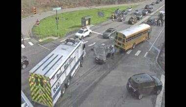 Crash closes northbound lanes of McKnight Road in Ross