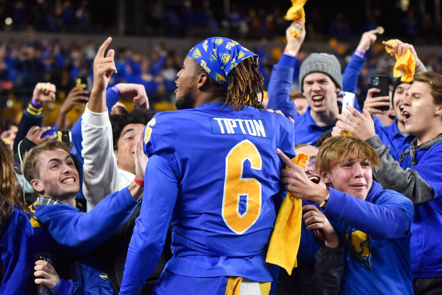 Tre Tipton spreads the L.O.V.E. with Fraternity-Sorority Life members in Greek Week event