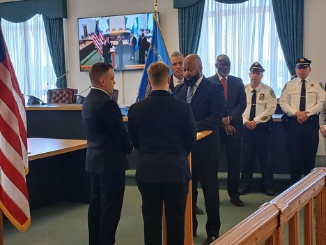 The new officers are sworn-in by Mayor Ed Brown. (COURTESY PHOTO)