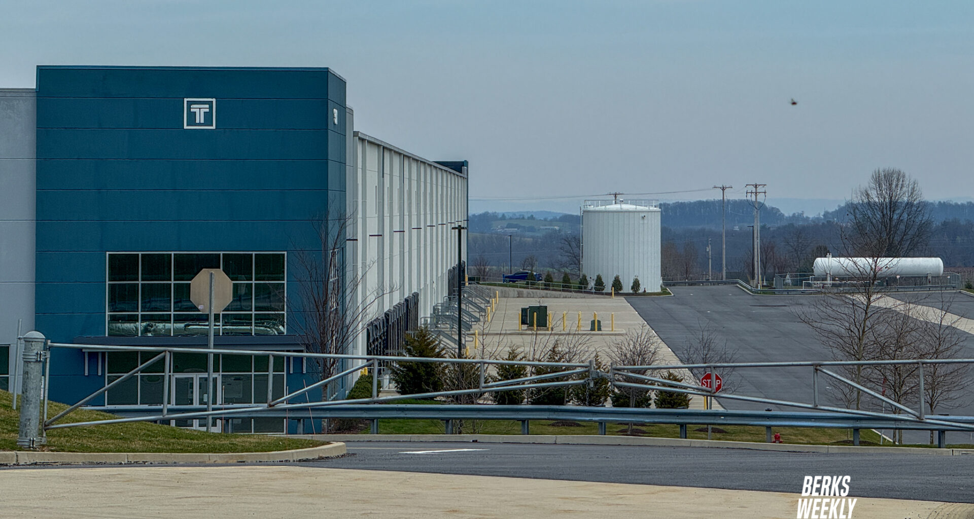 In letter to DHS Secretary Mullin, Fetterman reiterates opposition on proposed Pennsylvania ICE warehouses