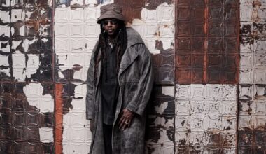 A photo of 2 Chainz.