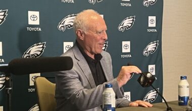 Jeffrey Lurie discusses new Eagles stadium, doesn't commit to site remaining in Philadelphia