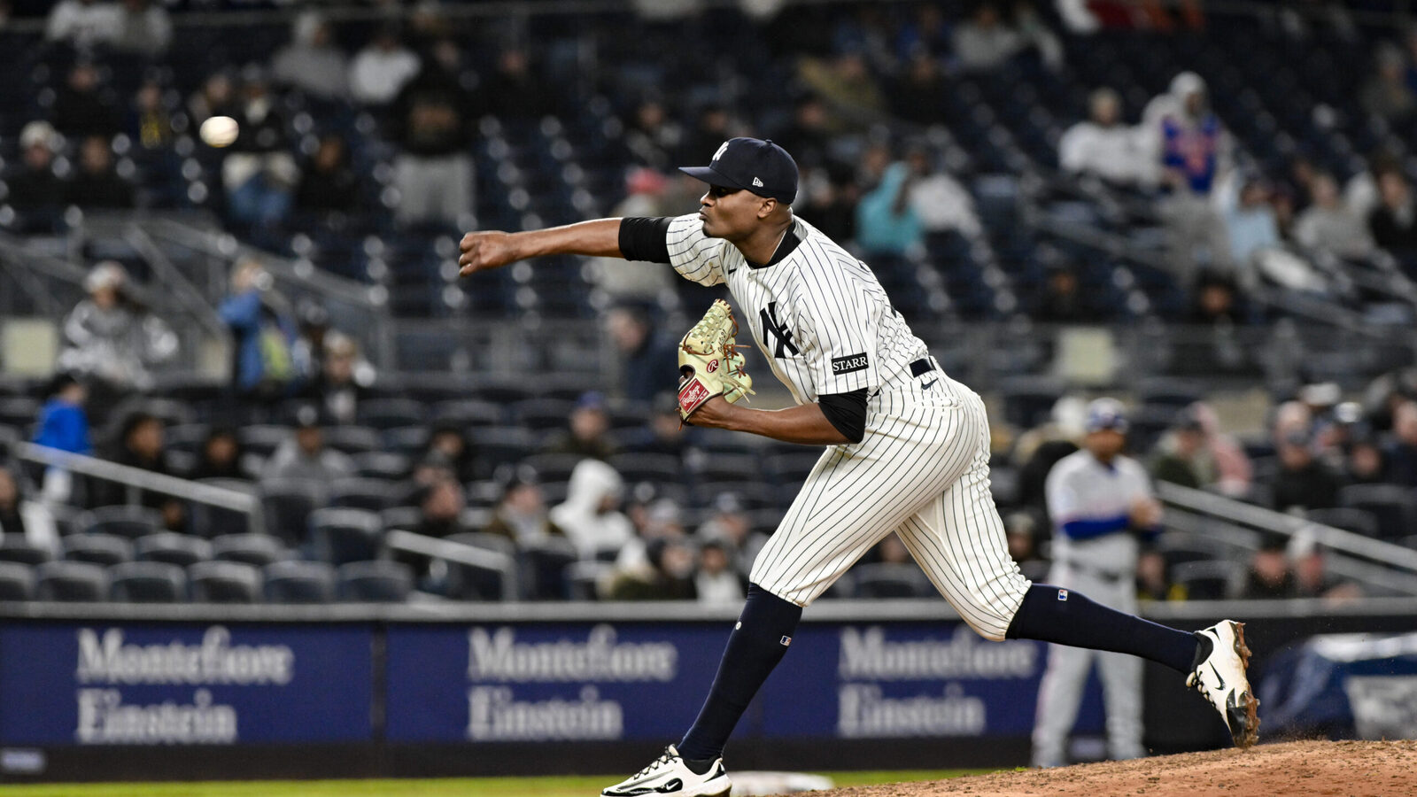 NY Yankees call up Yerry De Los Santos, announce rehab assignment for Anthony Volpe