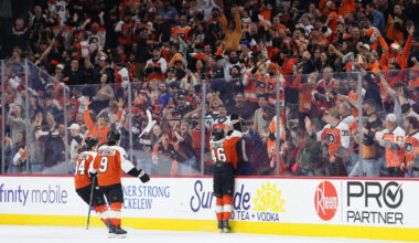 Flyers Star Brings Back 2011-12 Victory Song in Postseason Hype Video