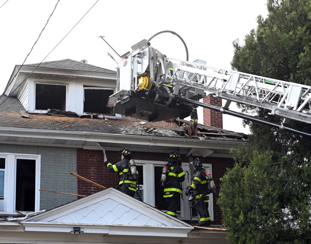 2‑alarm fire heavily damages home in Reading’s 18th Ward