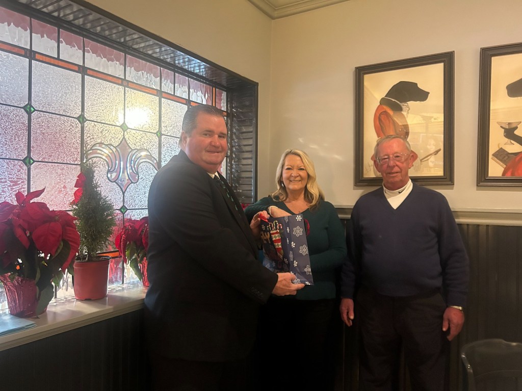 Purple Club holds raffle – Scranton Times-Tribune