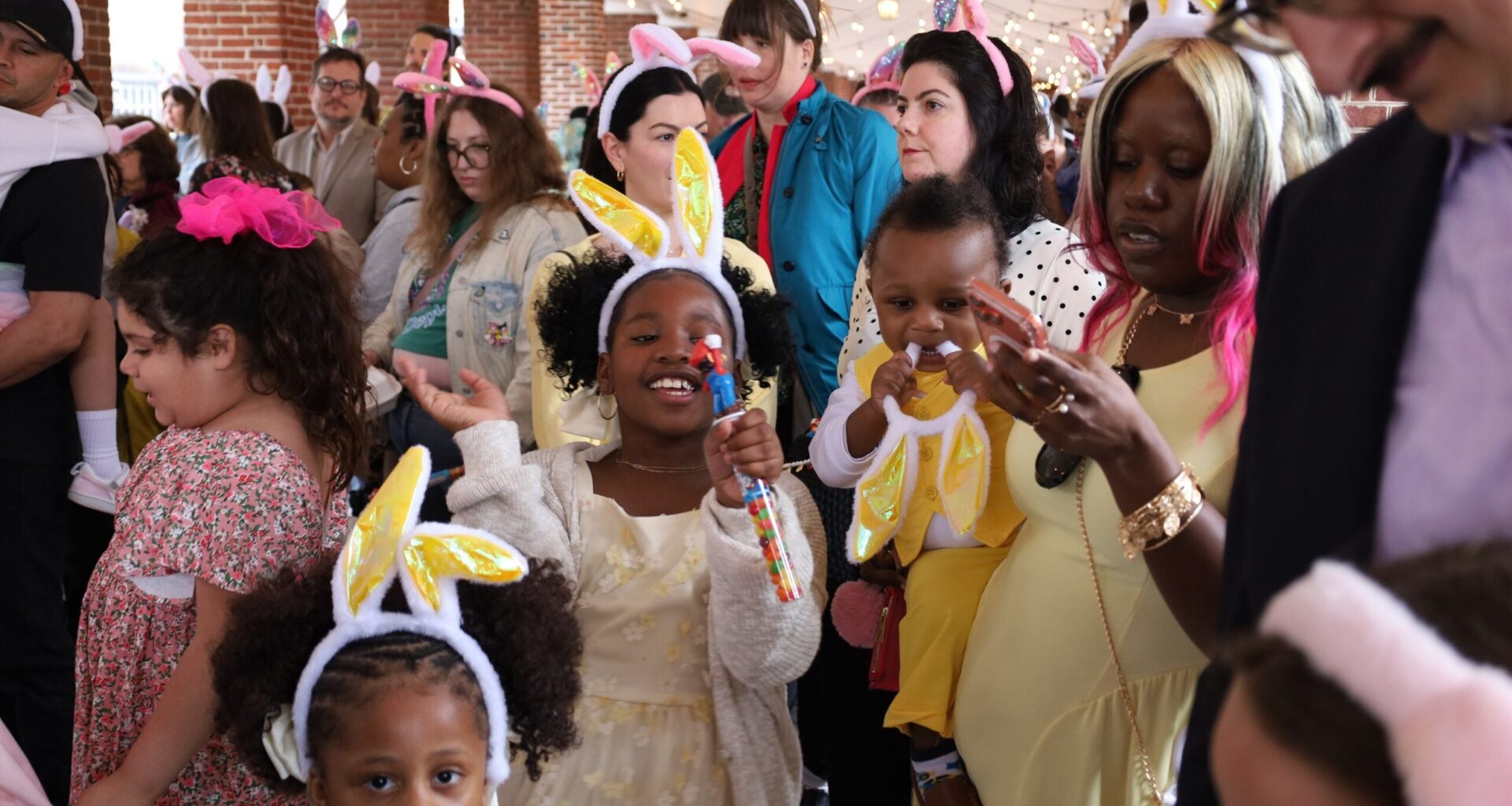 93rd Easter Promenade in Philadelphia pushes through rain
