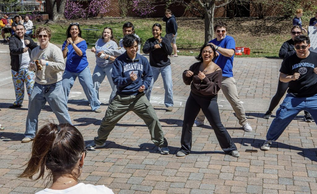 Pawapalooza Raises Money to Fight Pediatric Cancer