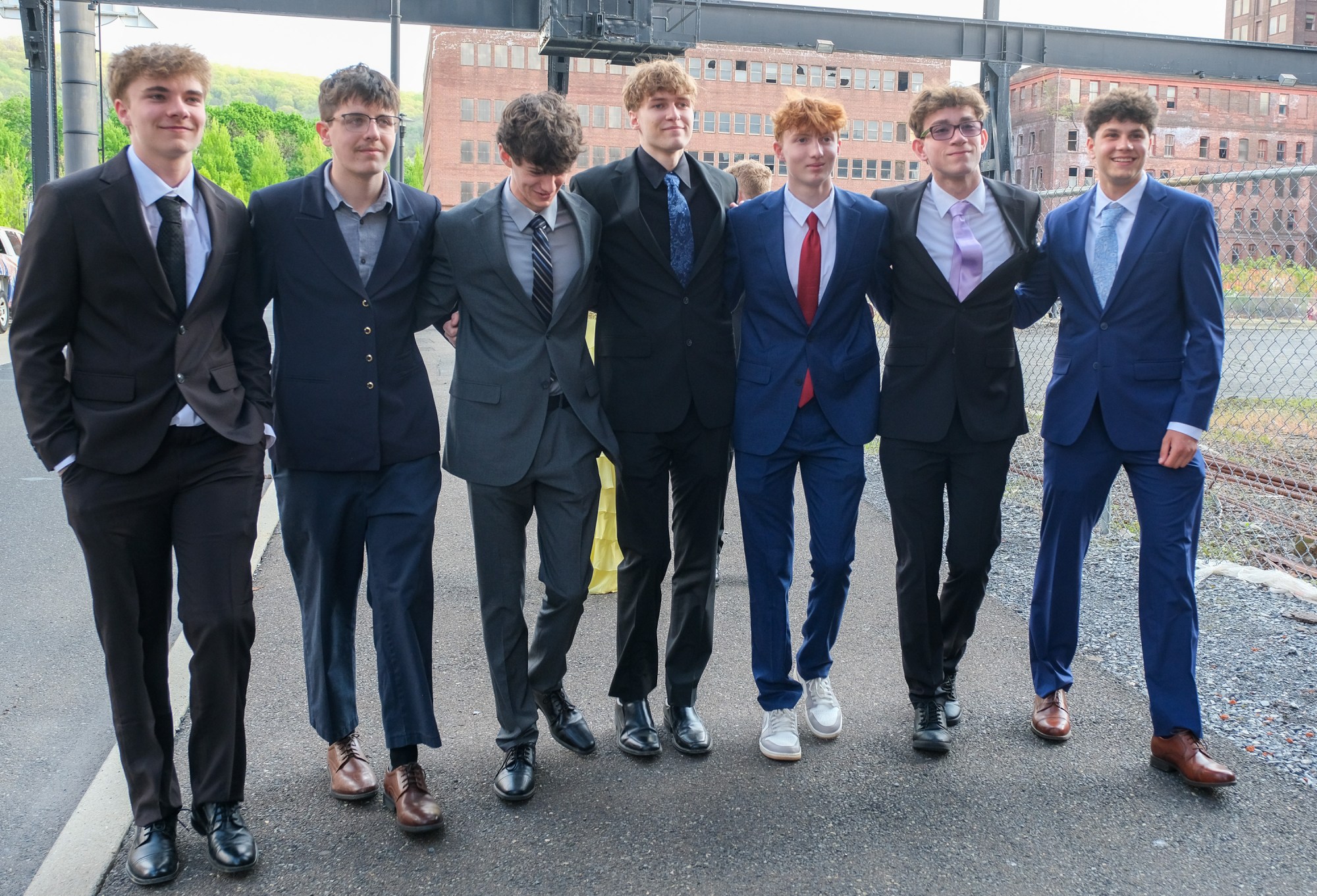 Southern Lehigh High School held its prom Friday, April 24, 2026, at SteelStacks in Bethlehem. Students and their guests arrive to the big night. (Sharon Merkel/Special to The Morning Call)