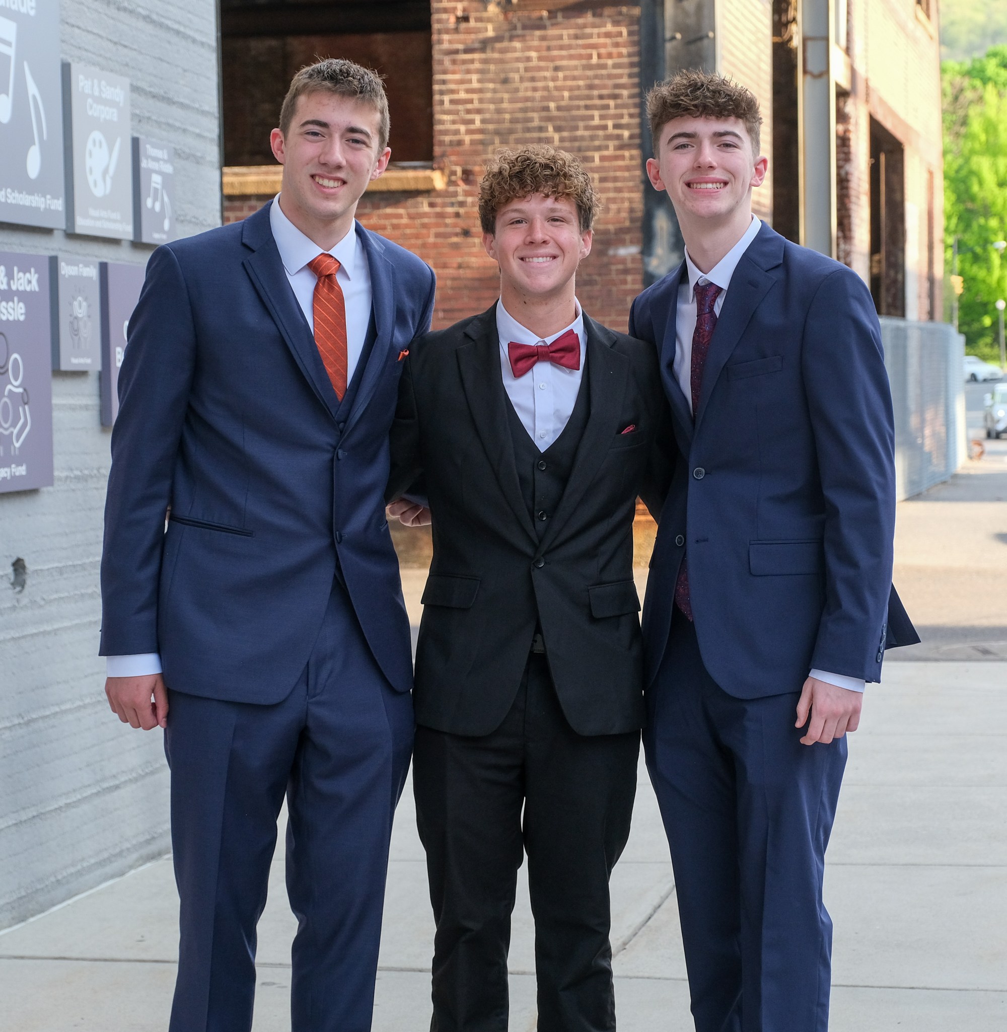 Southern Lehigh High School held its prom Friday, April 24, 2026, at SteelStacks in Bethlehem. Students and their guests arrive to the big night. (Sharon Merkel/Special to The Morning Call)