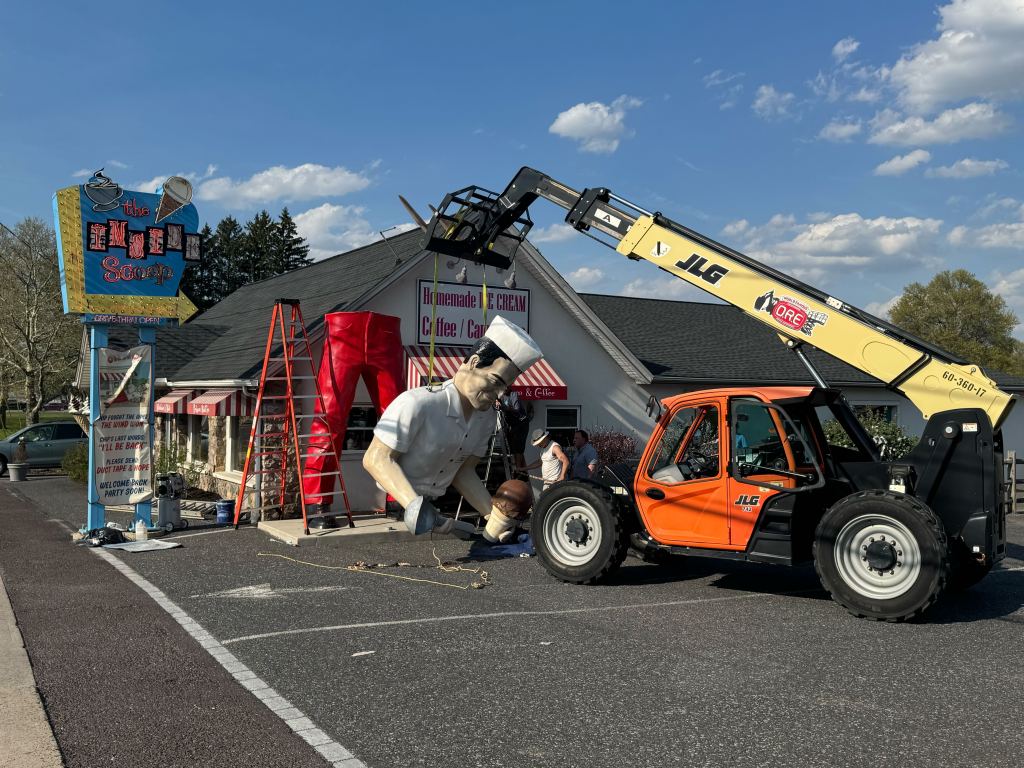 Giant Chip statue put back together at Lehigh Valley ice cream shop