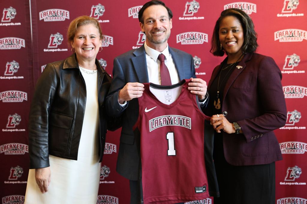 Ben O'Brien introduced as new Lafayette women's coach