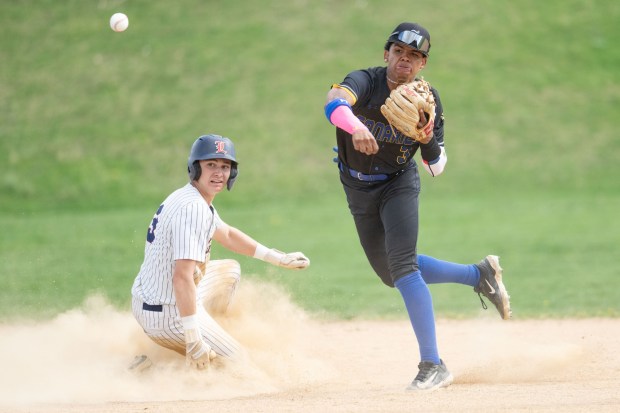 Allen's Daifer Moreta (3) forces an out against Liberty's William Cruz (3), on April 17, 2026, in Allentown. (Jonathan Broady/Special to The Morning Call)