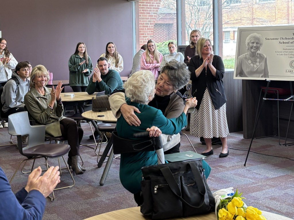 Lake Erie College dedicates School of Education to Suzanne Schoedinger Ellis